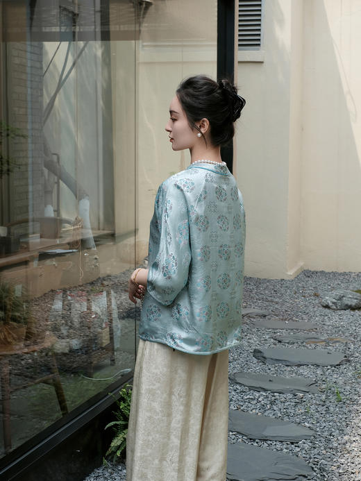 盛唐婧 |真丝宋锦宝相花对襟上衣 商品图4