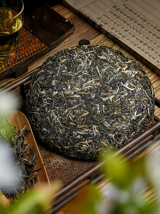 【不足10饼】【冰岛特大树】2023年头春冰岛茶区6棵特大古树，采用獨家无极拼配技艺357g/饼 商品图8