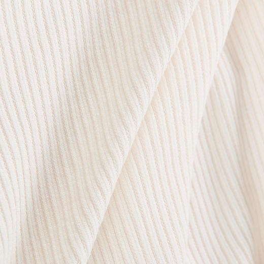 TG-TG03S291春夏真丝无缝高弹背心女修身轻薄透气桑蚕丝圆领无袖打底上衣 商品图3