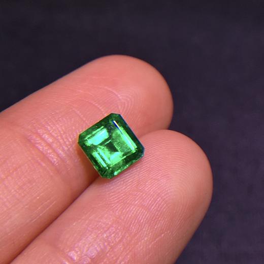 1.15ct 祖母绿裸石 商品图4