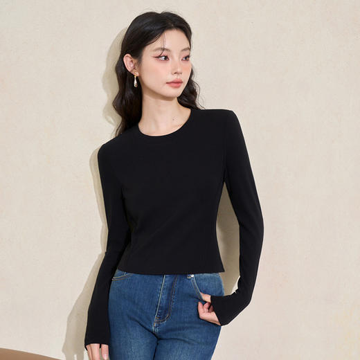 西遇长袖短款T恤女新款修身针织打底衫内搭外穿上衣D3442168 商品图0