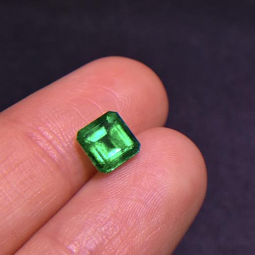 1.15ct 祖母绿裸石 商品图5