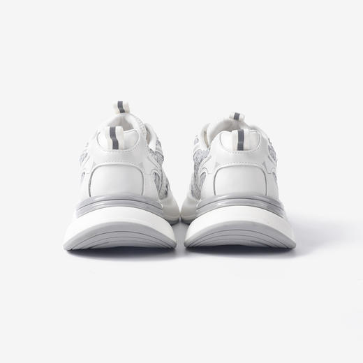 伊伴秋季女鞋休闲运动鞋女鞋B24421117 商品图4