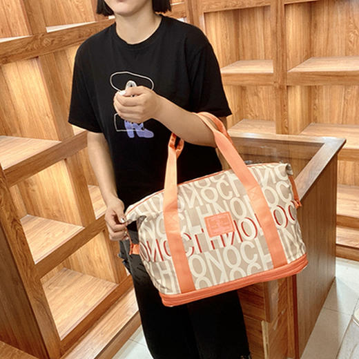 【瑜伽健身收纳行李袋，干湿分离设计，轻便短途旅行必备】手提大容量瑜伽健身干湿分离收纳行李袋 新款轻便短途旅行包袋 多层分隔设计，整齐收纳，不挤压，一袋搞定所有物品-QQ 商品图3