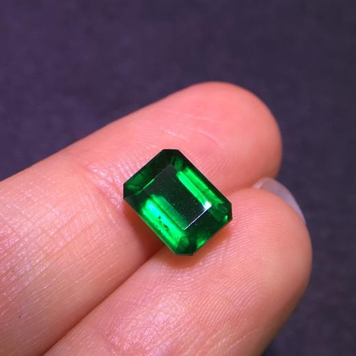 2.63ct 祖母绿裸石 商品图2