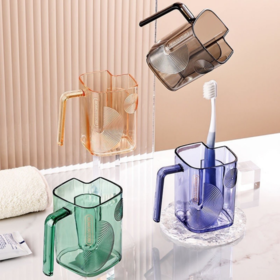 📣【轻奢时尚洗漱杯】1.优质材质，防水也防潮、😍耐高温，无异味~ 2.自带牙刷收纳仓， ❣️