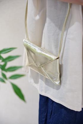 Cosmic Wonder2色斜挎小包