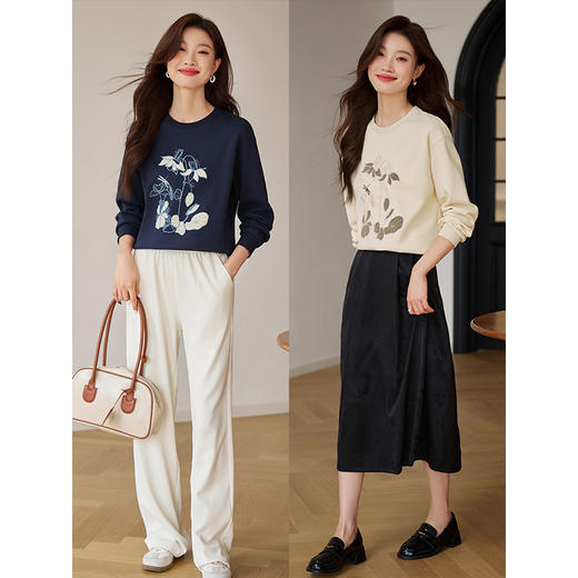 【59元福袋不支持退换】熙世界重工荷花刺绣卫衣长袖2025秋季新款宽松慵懒时尚圆领上衣 商品图4