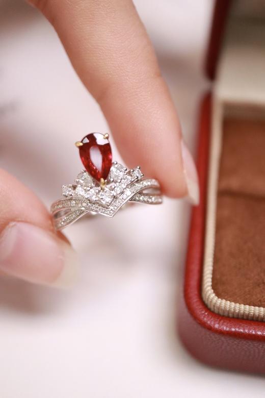 1.02ct 红宝石戒指 商品图3