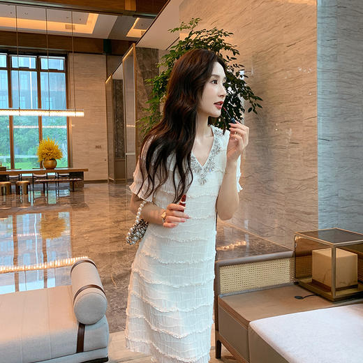 【清仓超15天不保价】[奢姿轻奢系列]温柔优雅连衣裙大码女装夏季新款胖妹妹亮钻裙子8942860103【1】 商品图1