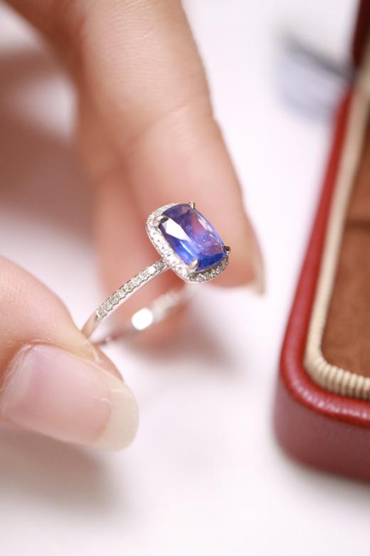 1.35ct 蓝宝石戒指 商品图7