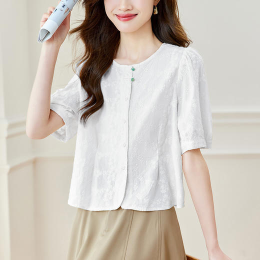 雀说圆领刺绣国风盘扣衬衫女新款轻熟风衬衣AL44191 商品图0