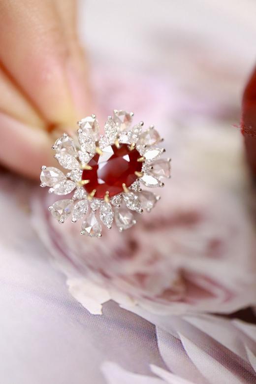 2.02ct 红宝石戒指 商品图4