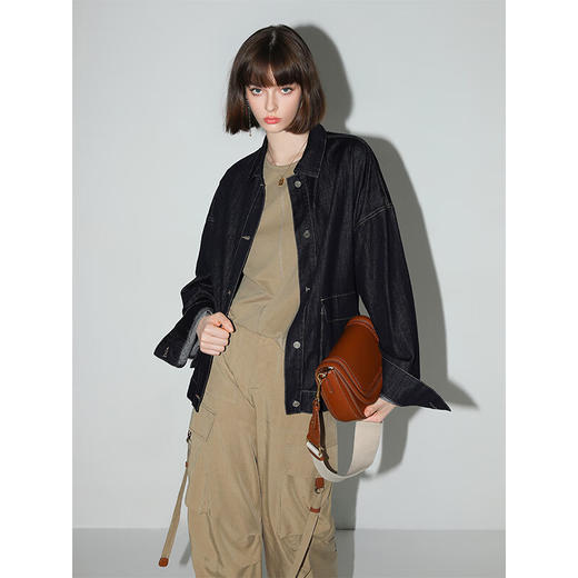 COCOBELLA设计感装饰线无侧缝舒适上衣老钱风短袖T恤TS0019C 商品图3