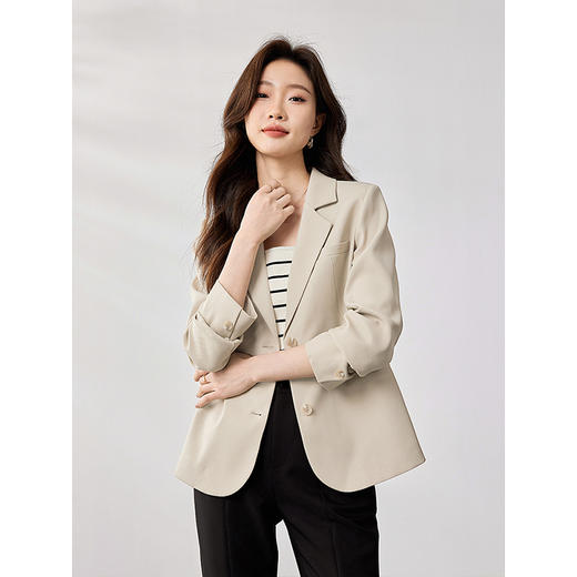 【1件75折】熙世界西装外套高级感2025秋季新款今年流行气质复古休闲小西服 商品图1