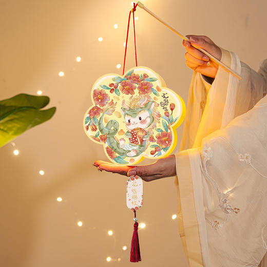 【中秋灯笼手工diy材料包】十二月令生肖龙年花灯 儿童幼儿园挂饰 卡通生肖图案  商品图1
