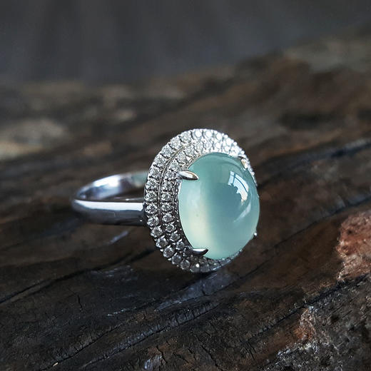 【天然正品】AU750白金镶钻镶天然冰种晴水绿蛋面翡翠（吉祥、圆满）戒指030824XY02 商品图1