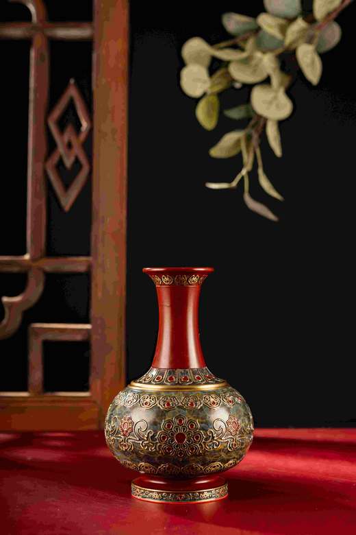 铜彩掐丝花瓶（8寸） 商品图1