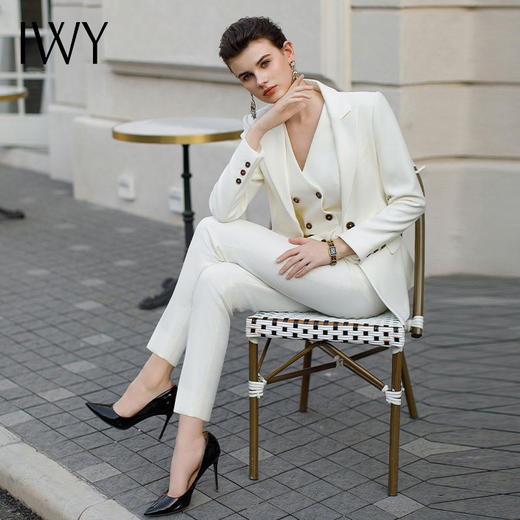IWY/秋款气质白色西装套装马甲三件套气质干练法式轻奢职业套装CPM1949 商品图4