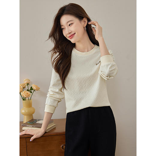 【年终特卖】熙世界波浪提花圆领卫衣宽松休闲2025年秋装新款套头肌理感上衣 商品图0