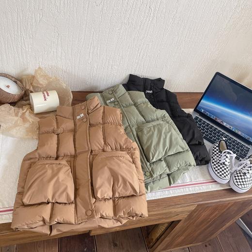 【加厚棉质，保暖舒适，韩版时尚】小沐童童装加厚棉披肩 中大童纯色保暖韩版 秋冬款外套 棉马夹儿童冬季咖色外套-QQ 商品图1