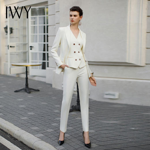IWY/秋款气质白色西装套装马甲三件套气质干练法式轻奢职业套装CPM1949 商品图3