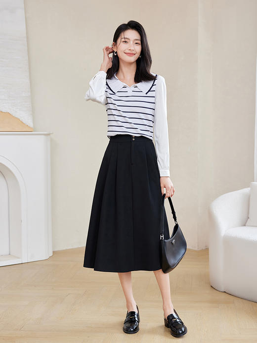 【开门红】熙世界设计感时尚条纹海军领拼接上衣假两件针织衫2025秋装新款 商品图1