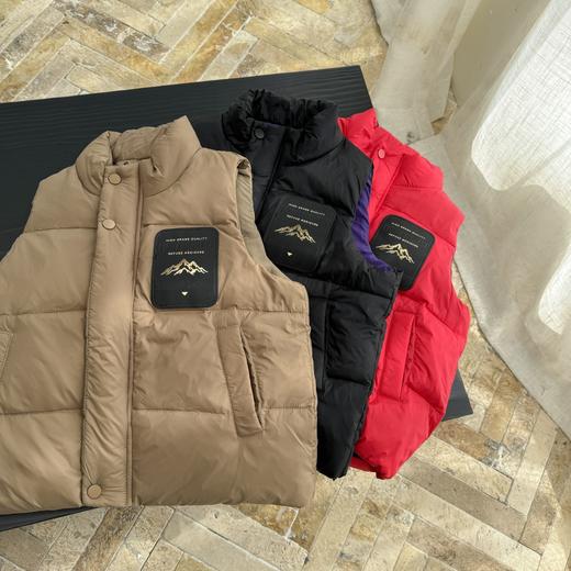 【轻盈保暖，潮牌无袖设计，魔术贴便捷易穿~】秋冬新款儿童羽绒服 小沐童潮牌无袖立领坎肩外套 冬季潮牌魔术贴 羽绒马甲-QQ 商品图3