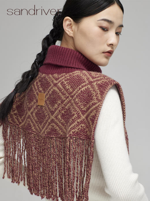 青海羊绒针织提花流苏斗篷式披肩SJF96W327N 商品图2