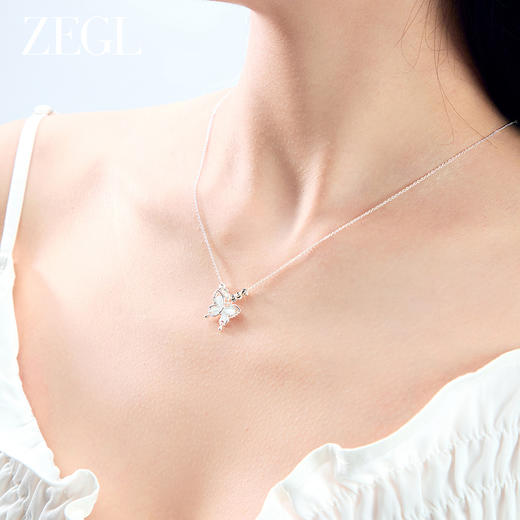 ZEGL925银925银人造猫眼石蝴蝶项链女款2024新款轻奢小众锁骨配饰 商品图2