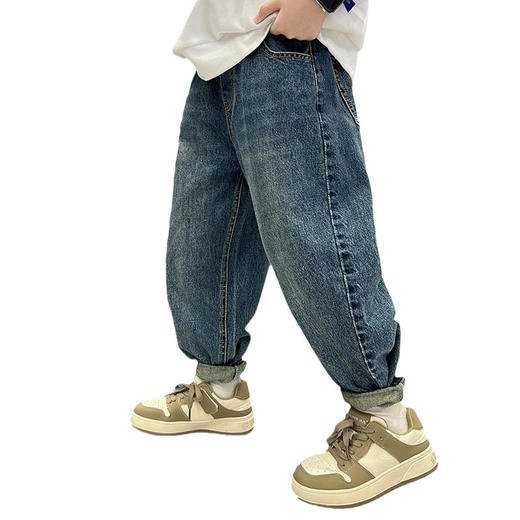 男童字母绣花牛仔裤 商品图4