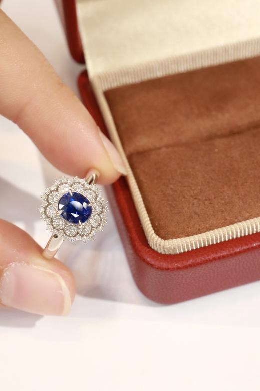 1.0ct 蓝宝石戒指 商品图3