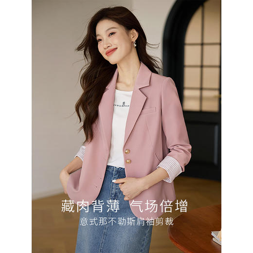 【专属特价】熙世界高级感炸街西装外套短款2025秋季新款通勤休闲正肩小西服 商品图1