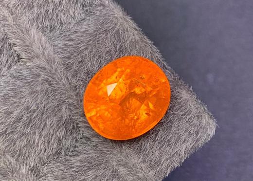 12.48ct 芬达石裸石 商品图3