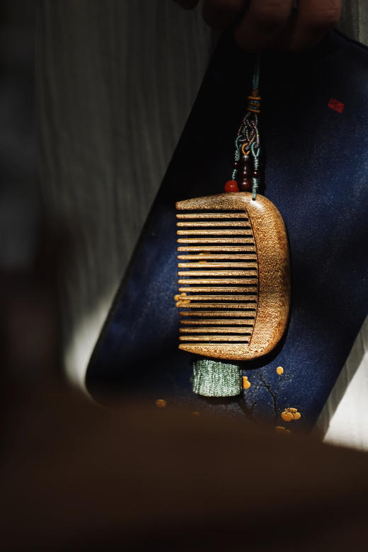 【青山特惠】金丝楠【颜末】木梳-挂件 s8 商品图8