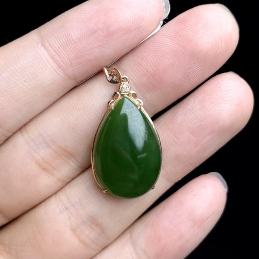 碧玉大水滴吊坠 商品图0