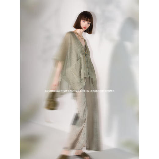 【限时秒杀】COCOBELLA新国风飘带薄外套手工盘扣纹理感披肩式开衫SN3003 商品图2