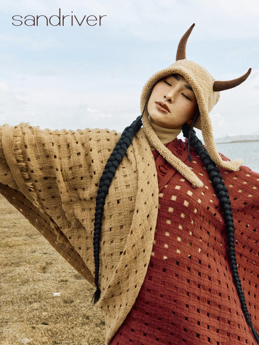 青海羊绒撞色镂空围巾SJF96W222N 商品图6