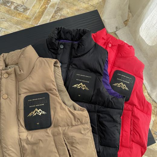 【轻盈保暖，潮牌无袖设计，魔术贴便捷易穿~】秋冬新款儿童羽绒服 小沐童潮牌无袖立领坎肩外套 冬季潮牌魔术贴 羽绒马甲-QQ 商品图0