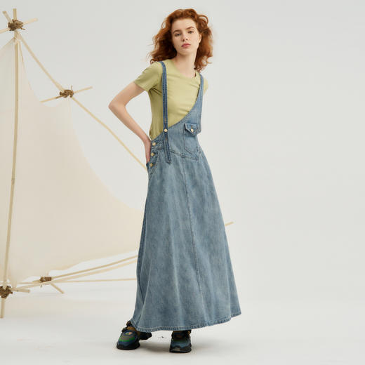 谜底牛仔背带裙女2024秋季新品复古风帅气大摆型长半裙243MB1185 商品图1