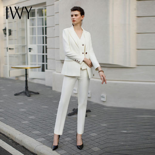 IWY/秋款气质白色西装套装马甲三件套气质干练法式轻奢职业套装CPM1949 商品图2
