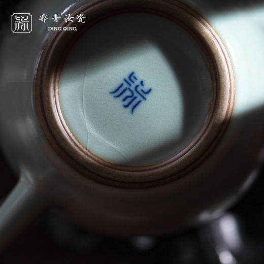 问鼎鼎青系列美人肩壶 商品图2