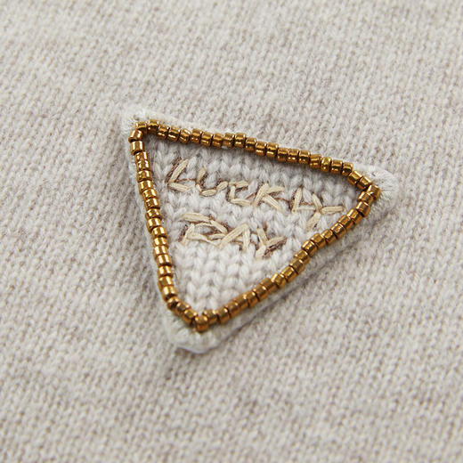 谜底V领套头针织衫女2024秋新品极简风百搭合体柔软毛衣243MZ1322 商品图3