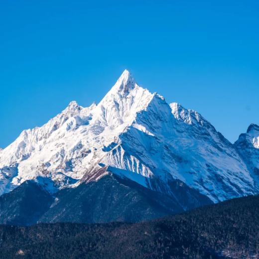 【云南国庆】虎跳峡高路探险亲子营！ 直面哈巴雪山、穿越虎跳峡、雪山下野奢住宿体验！参观洛克故居，传承纳西非遗文化，5岁就能报！ 商品图0