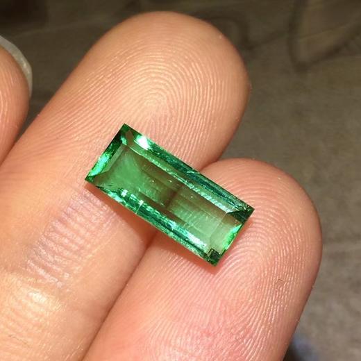 2.18ct 祖母绿裸石 商品图5
