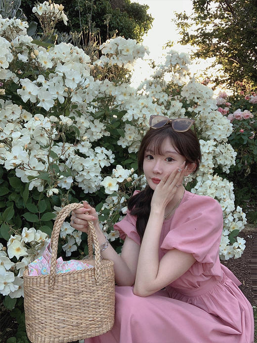 金蘑菇菇 织里玫瑰园 / 法式泡泡袖设计感连衣裙气质长裙 商品图2