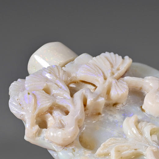 清代欧泊“松鹤延年”鼻烟壶 商品图8