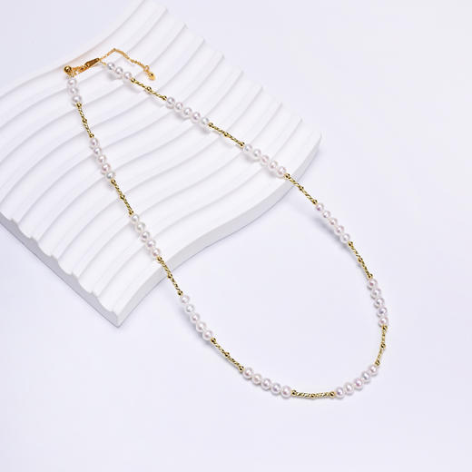 ysxb-08002【云赏珠宝】法式精致优雅天然近圆淡水珍珠金珠子项链s925银 商品图2