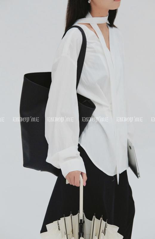 【门店同款】ENJOY常卖韩系简约水桶包大号 158798315 商品图3