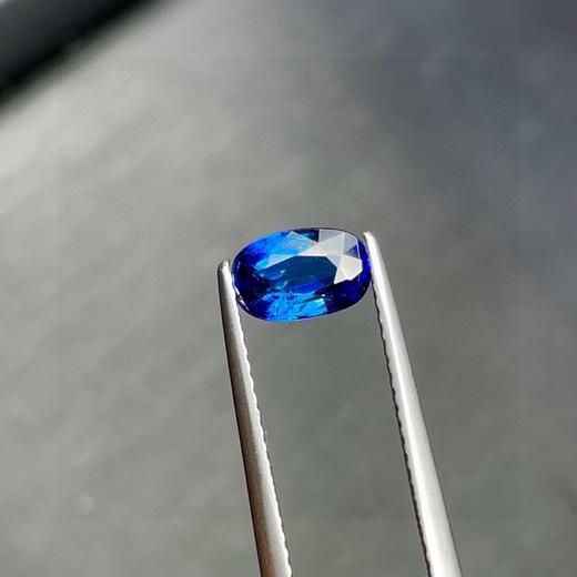 1.03ct 蓝宝石裸石 商品图7